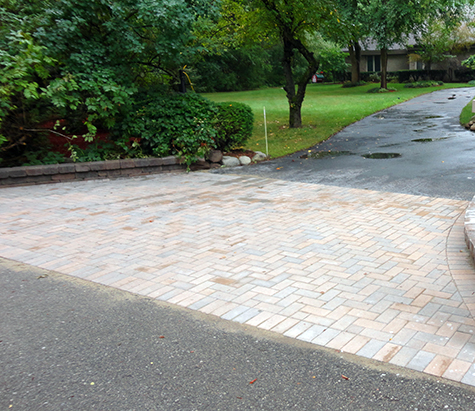 Northville Michigan Paver Driveway