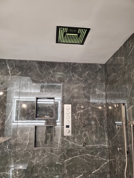 Resized_20250122_190726