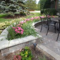 Walls & Raised Landscape Beds